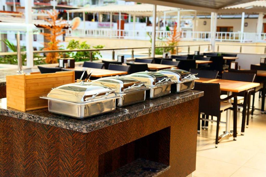 Hotel Hermes カシュ エクステリア 写真
